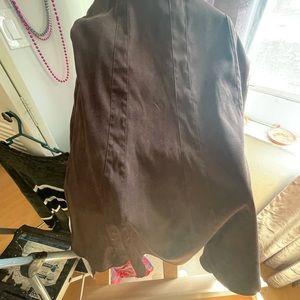 Gently used below knee skirt